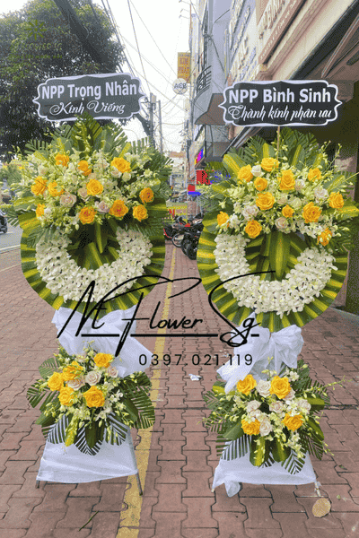 Cách Viết Nội Dung Kính Viếng Trên Vòng Hoa Tang